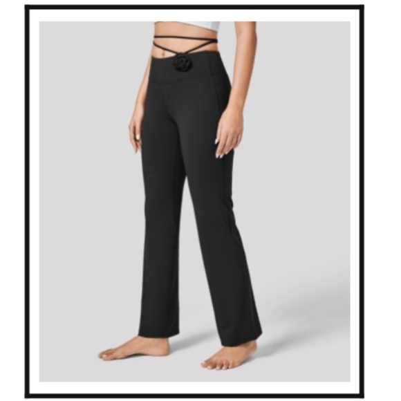 Halara Mid Rise Rosette Tie Back Pilates Pants - Picture 1 of 6